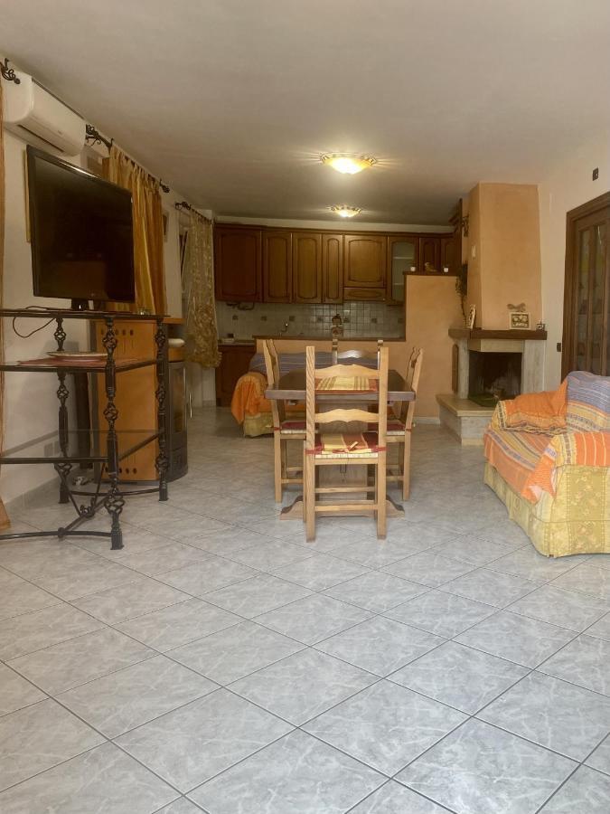 Appartamento Beatrice E Vioris Pila  Esterno foto