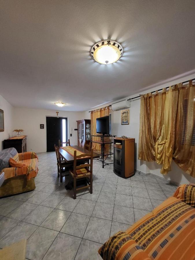 Appartamento Beatrice E Vioris Pila  Esterno foto